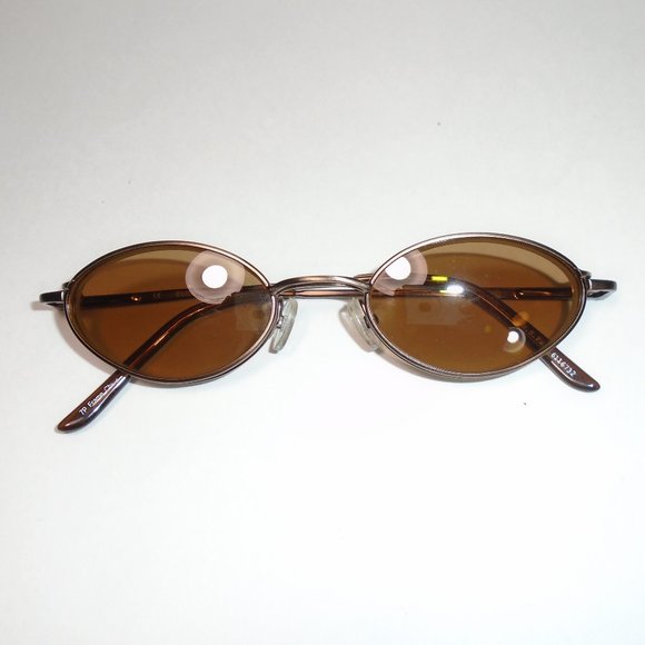 gucci glasses cost